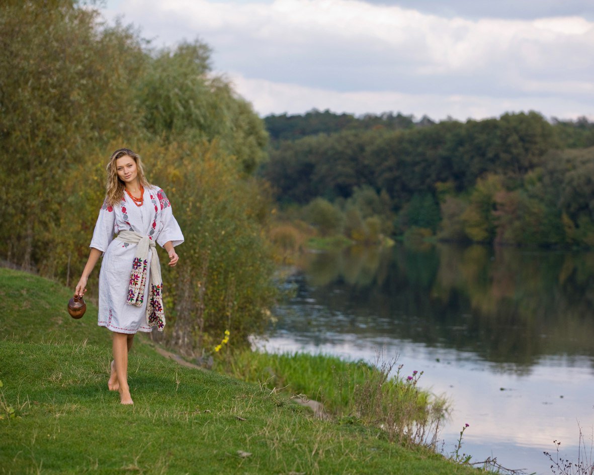 Nude girl Slavic women in Tiruvananthapuram