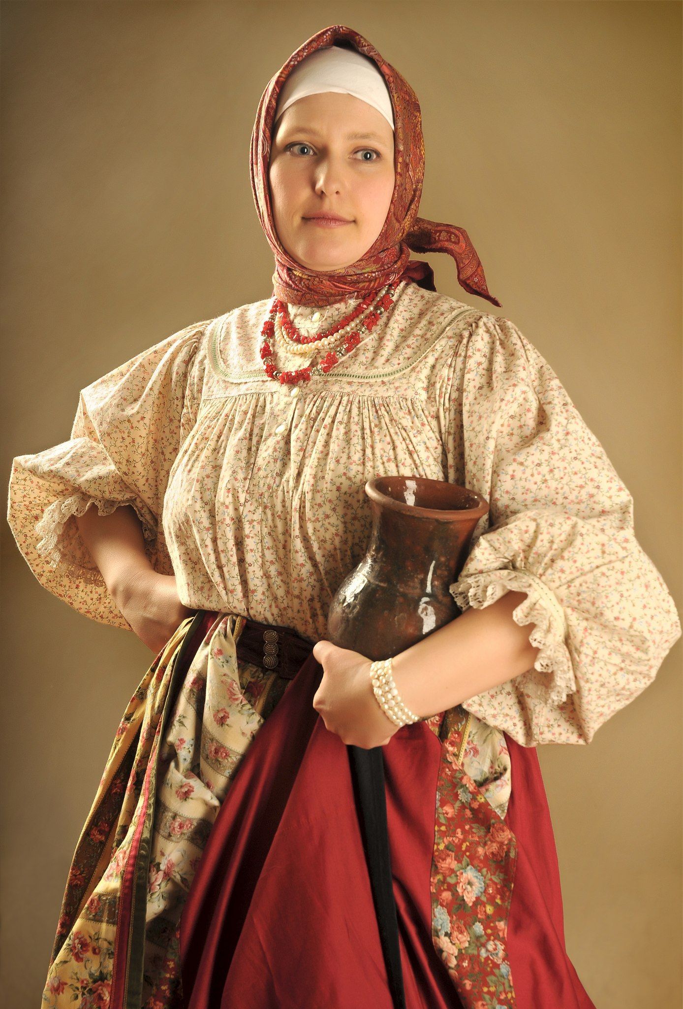 Girls in Slavic costumes in Tiruvananthapuram